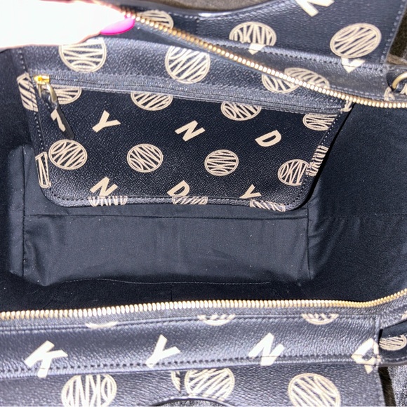 BLACK DKNY & TAUPE LOGO MEDIUM TOTE HANDBAG REMOVABLE SHOULDER STRAP NWT $400 - Picture 12 of 16